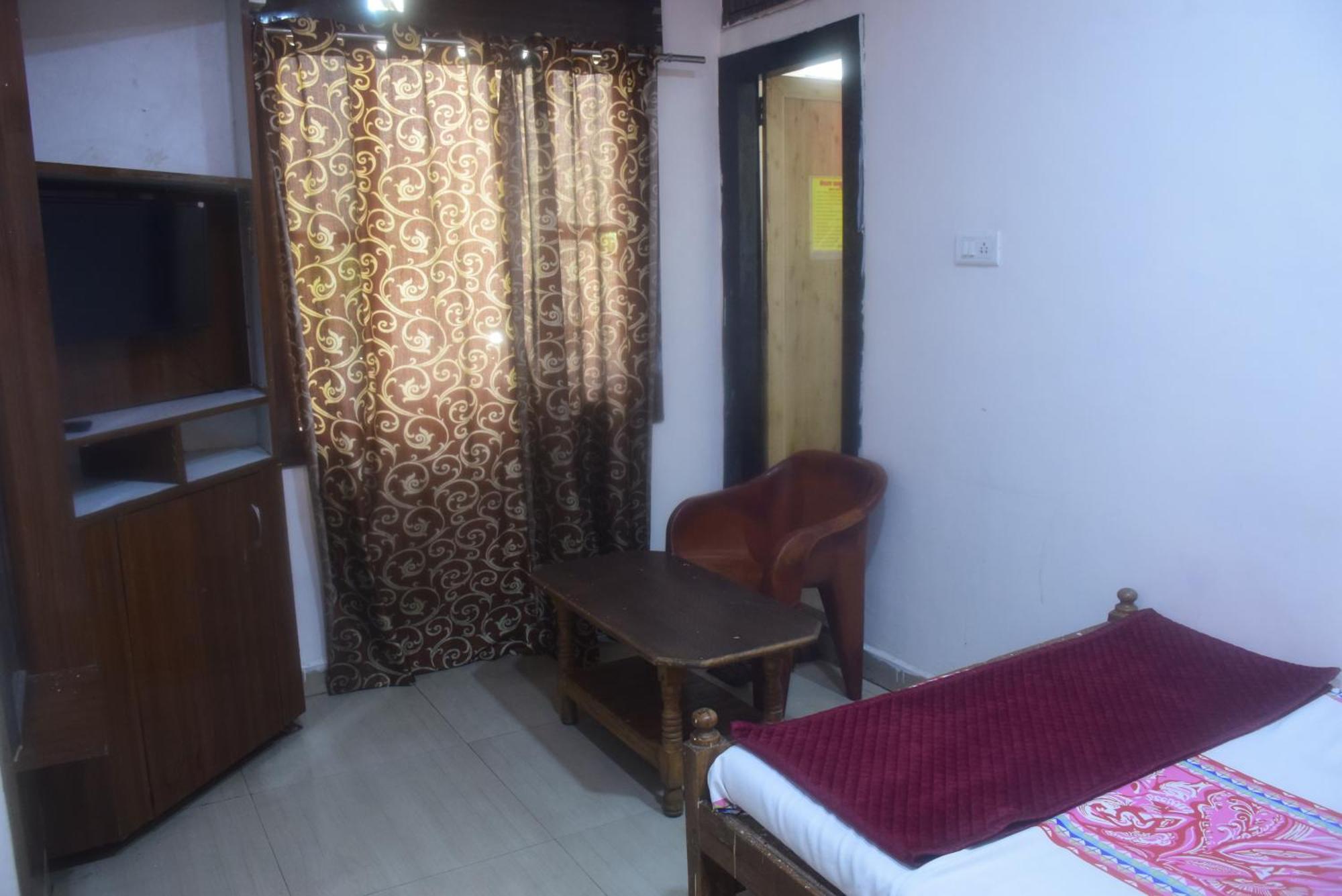 Hotel Thakur Ji Bhopal Ngoại thất bức ảnh