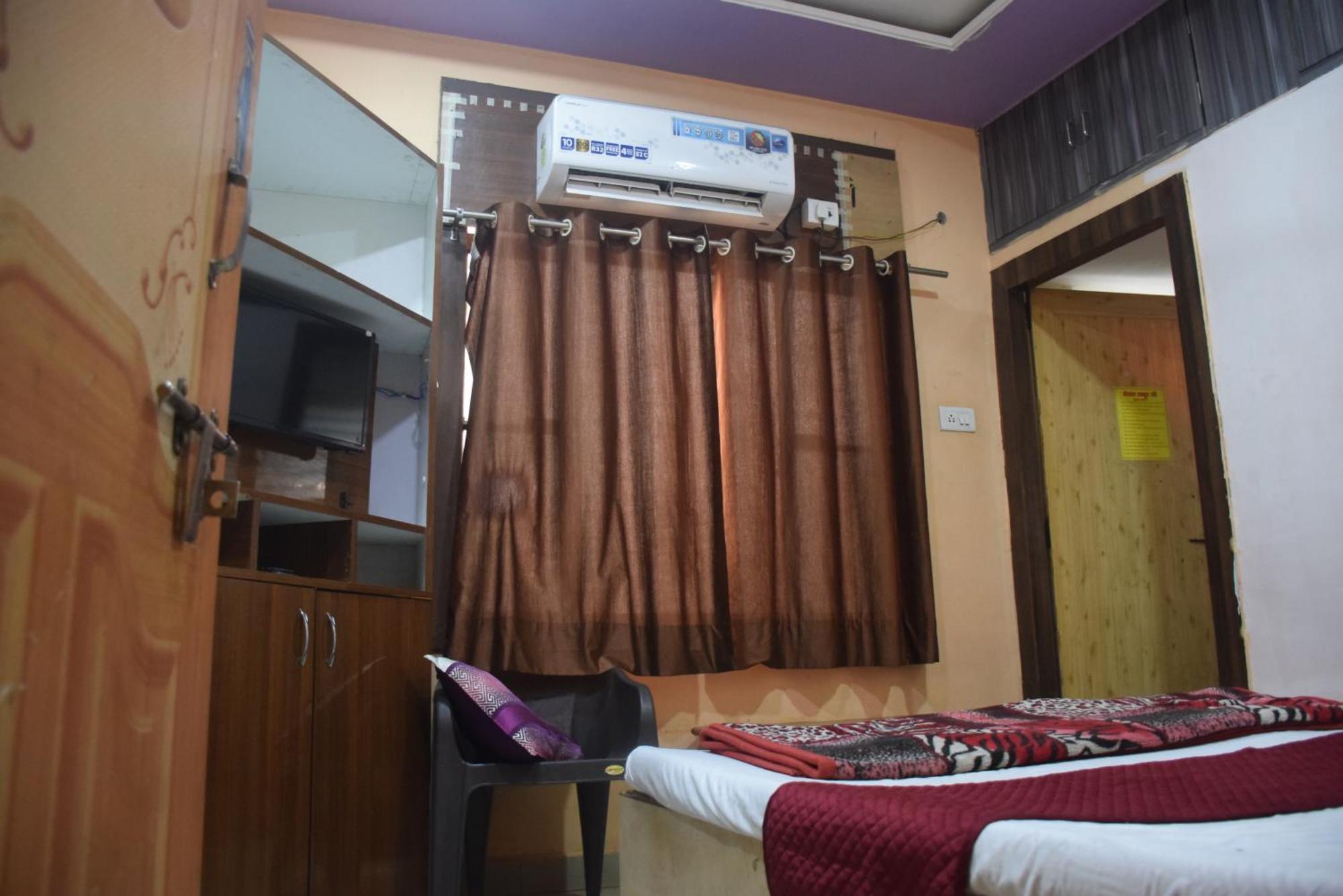 Hotel Thakur Ji Bhopal Ngoại thất bức ảnh