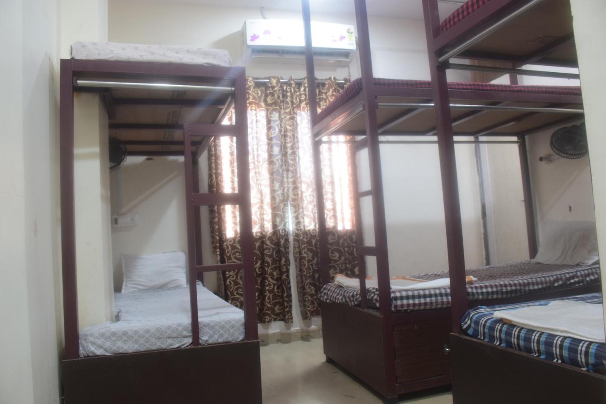 Hotel Thakur Ji Bhopal Ngoại thất bức ảnh